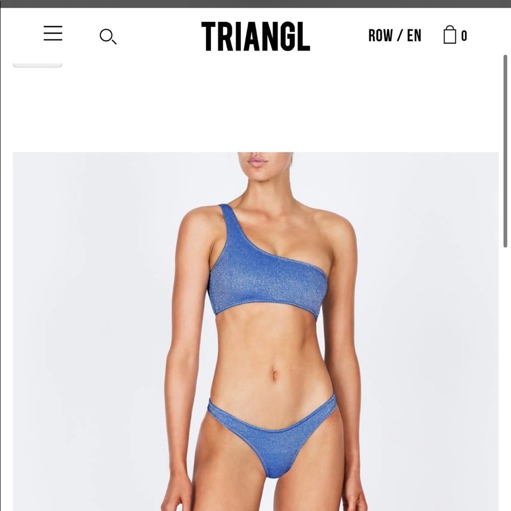 Melrose Triangl bikini set one shoulder. Fit is small.